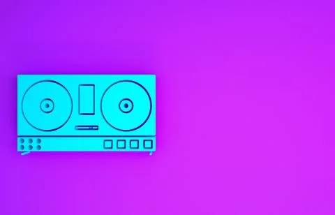 Blue DJ remote for playing and mixing music icon isolated on purple backgroun Ilustração Stock