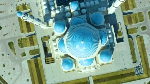 Blue domes close-up of the largest mosque in central Asia astana kazakhstan. Ver Stock Footage 240542062