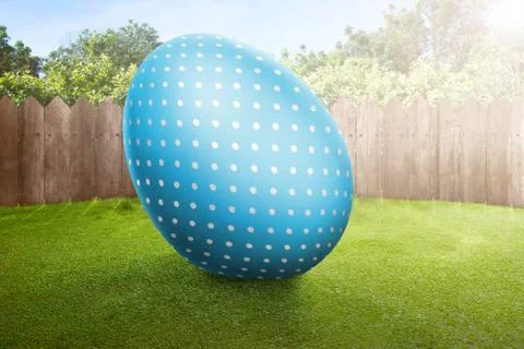 Blue easter eggs with dot pattern Stockillustratie