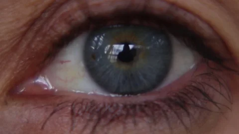 Blue eye Stock-Footage 76165751