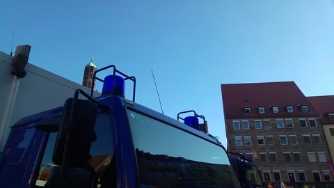 Blue flashing emergency light on a technical aid organization truck 動画素材 81184169