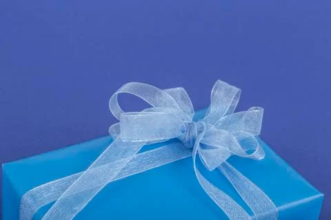 Blue gift box Stock Photos