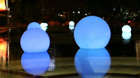 Blue Globes Stock-Footage 592365