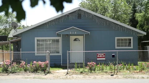 Blue House 库存影片 62207568