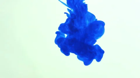 Blue ink in water Stock-Footage 52679835