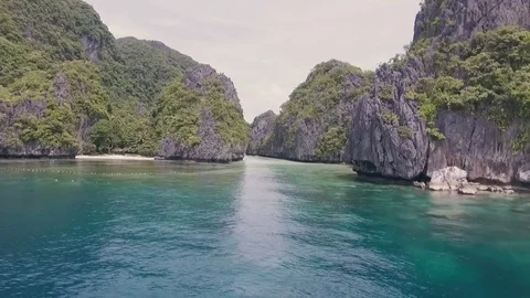 Blue Lagoon Stock-Footage 81445573