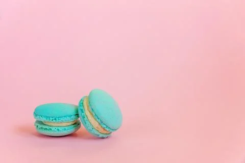 Blue macaron on pink background Stock-Fotos