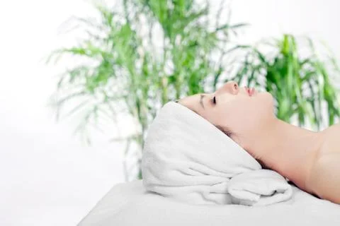 The Blue Man of the Year Side view Head and shoulders. Asians enjoy Alone Spa Stock Photos