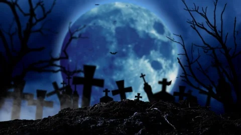 Blue moon flickering lightning and slowly out of the ground beyond the human Vídeo Stock 97250703