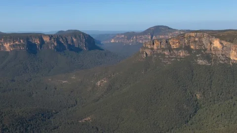 Blue Mountains, aerial pull away Stock Footage 121975242