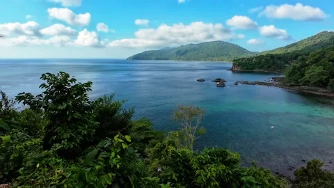 Blue ocean view from high cliff, Sabang, Aceh. Stock Footage 321259727
