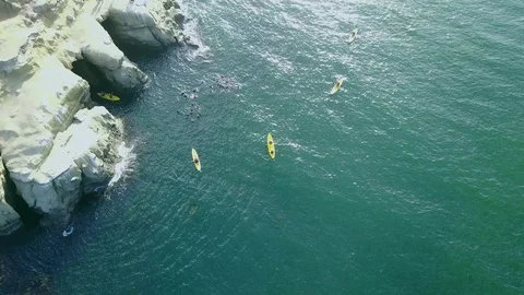 Blue Pacific waters.4K 動画素材 80793100