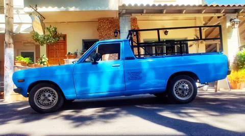Blue pickup Stock Photos