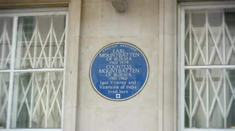 Blue plaque to Earl Mountbatten of Burma Video stock 11627675