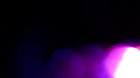 Blue, red, and white light moving from the right  Vidéo 309427374