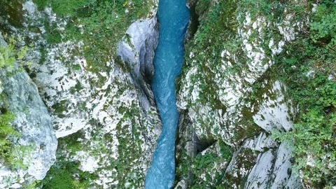 Blue river in gorge from top view, UHD Stock Footage 113640312