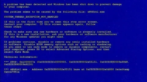 Blue Screen of Death Stock Footage 71897585