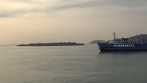 A blue ship was sailing in the Selat Sunda sea. Stock-Footage 93883103