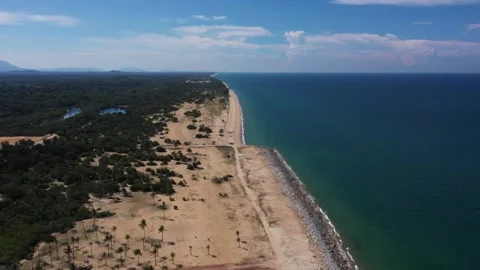 Blue Sky 02 Video stock 306042681