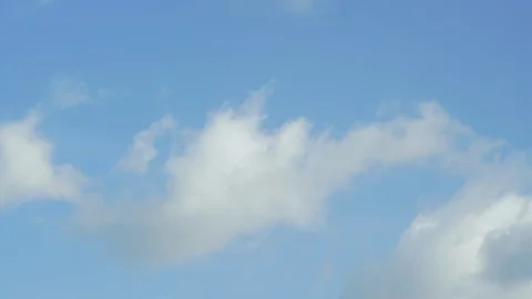 Blue sky and clouds Video stock 124253568