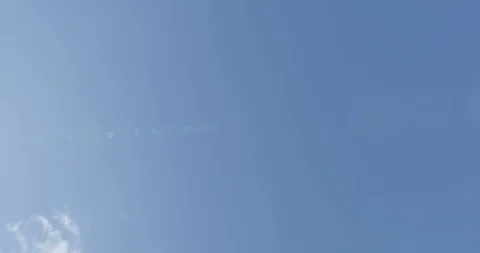 Blue sky and tree Stock-Footage 112087467