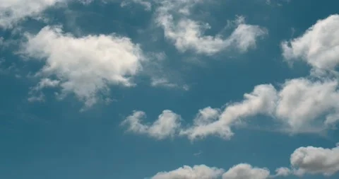 Blue sky and white clouds - time lapse Stock Footage 195095907
