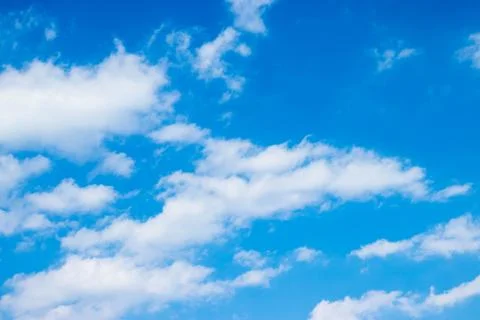 Blue sky and white clouds. Fotos Stock
