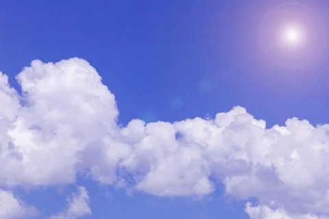 Blue sky and white clouds, rain clouds on sunny summer or spring day. Foto stock