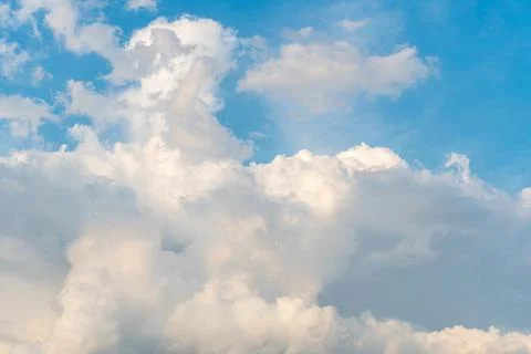 Blue sky background with clouds Foto stock