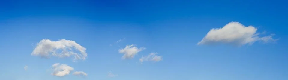 Blue sky background with tiny clouds. Panorama Foto stock