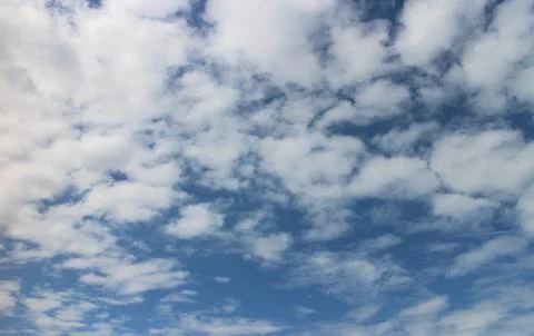 Blue sky background with tiny clouds 스톡 사진
