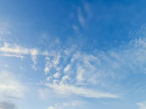 Blue Sky with Cirrus Clouds Stock-Fotos