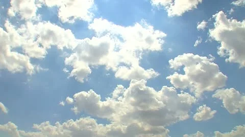 Blue sky with clouds 8 Vídeos de archivo 12291213