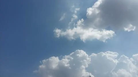 Blue sky clouds background, Beautiful landscape with clouds on sky Stock-Fotos