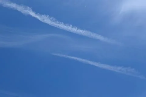 Blue sky with clouds background freedom concept Fotos Stock
