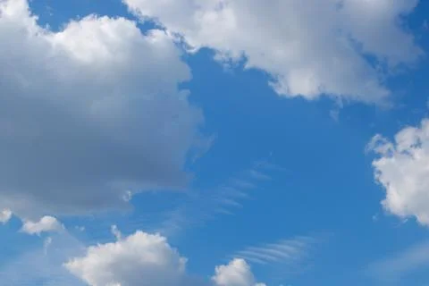 Blue sky with clouds background, sky with clouds. Foto stock