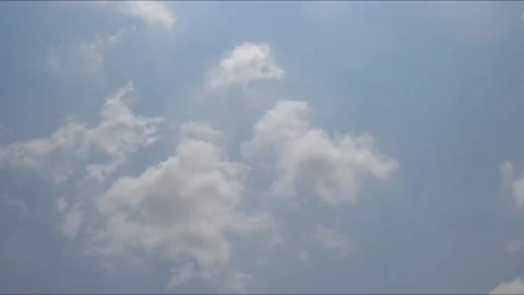 Blue sky with clouds Stockbeeldmateriaal 104700412