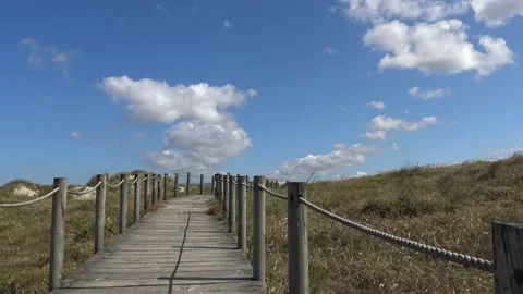 Blue sky with clouds over the senda litoral, camino de Santiago, Portugal Vídeo Stock 156038120