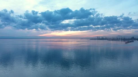 Blue sky at Dawn Vídeo Stock 139747906