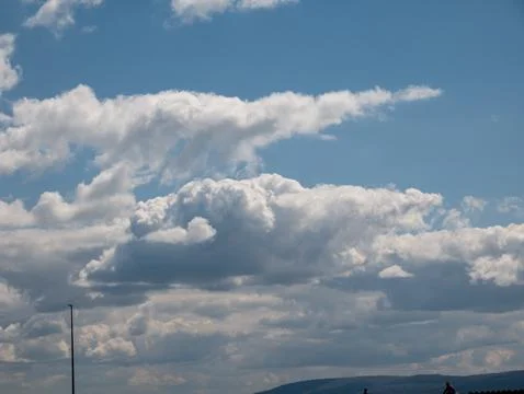 Blue Sky with Dramatic Cloud Formation Foto stock