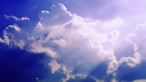 Blue sky with fluffy white clouds (timelaps) Stock Footage 331367207