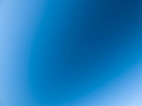Blue sky gradient background, empty cloudless daytime sky with copy space Foto stock