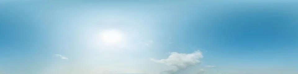 Blue sky with light clouds Seamless panorama in spherical equirectangular format Foto stock