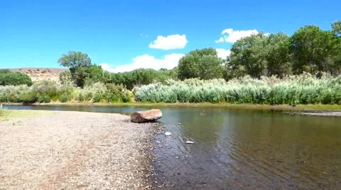 Blue Sky, Rippling Water, Carson River Видео 40751045
