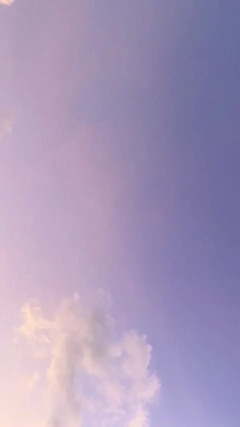 Blue sky with slight movement of clouds Video stock 285614152