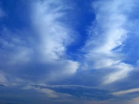 Blue sky with small clouds Foto stock
