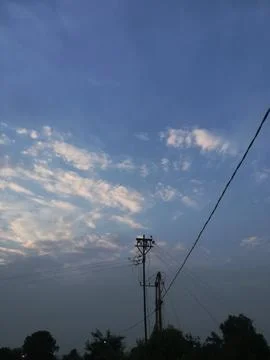 The blue sky view with wires Stock-Fotos