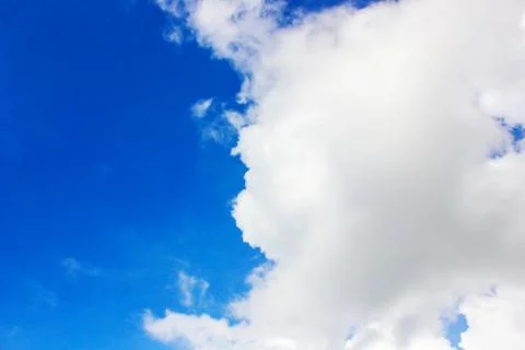 Blue sky with white big cloud Foto stock
