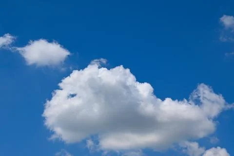 Blue sky with white clouds background Fotos de archivo