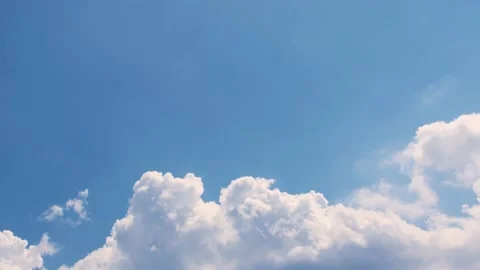 Blue sky with white clouds moving Stock-Footage 160111740